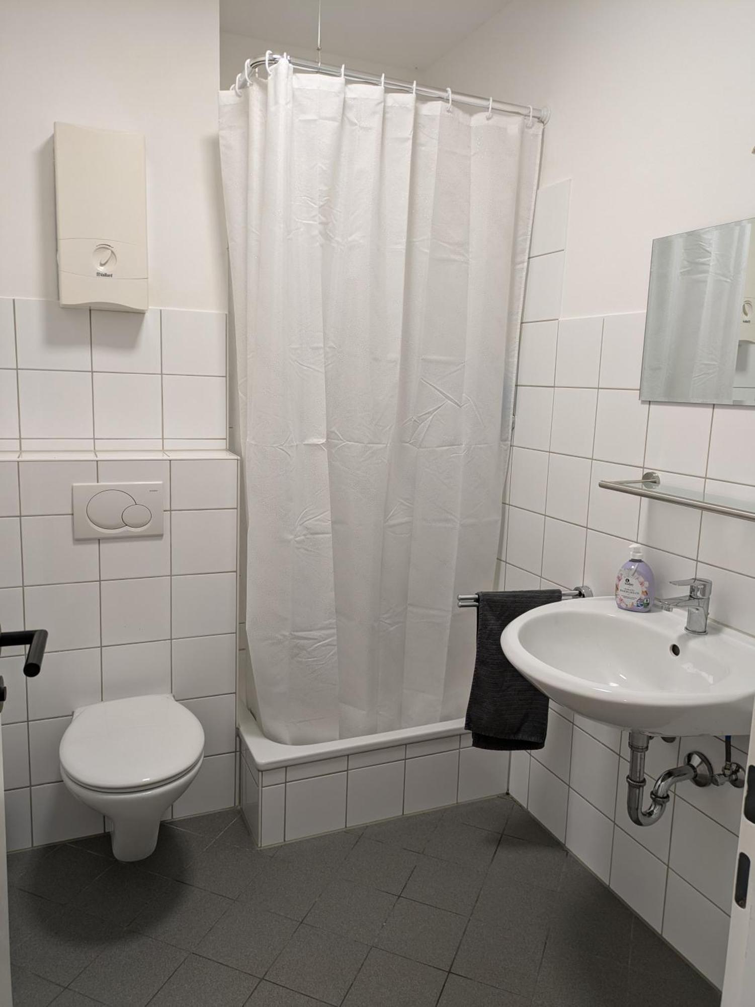 interaktiv . Appartements in Ratingen Exteriör bild
